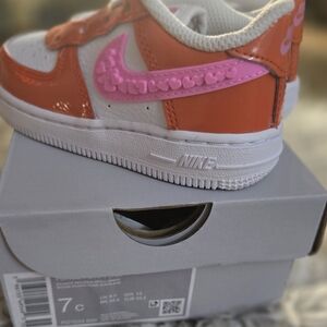 Nike Kids Air Force 1 LV8 1 Picante Red/Pink Spell, White Sneakers